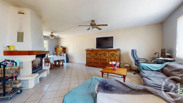 Maison à vendre  5 pièces - 131,35 m 2   SEZANNE  - 51