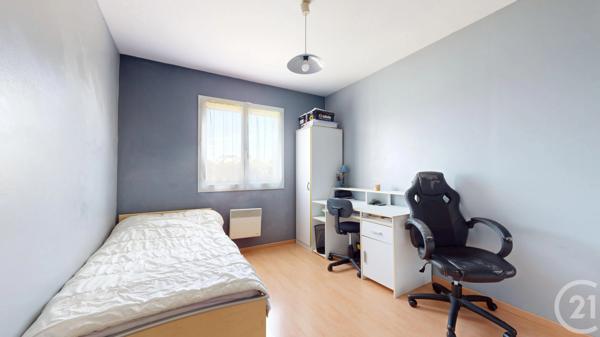 Maison à vendre  5 pièces - 131,35 m 2   SEZANNE  - 51