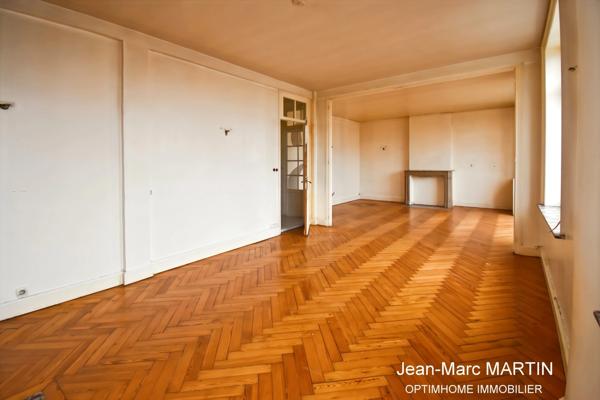Appartement 4 pièces à vendre à Roubaix – 91,74 m² à rénover à 3 min du métro