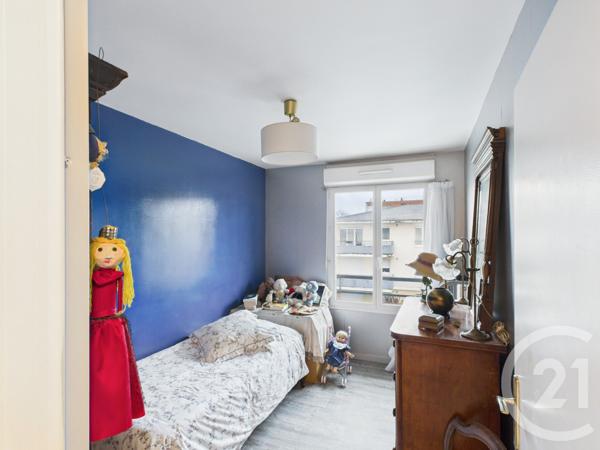 Appartement F3 à vendre  3 pièces - 61 m2 TRAPPES - 78