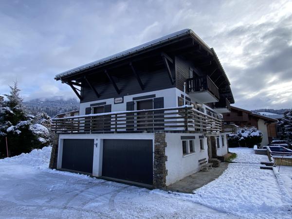 Megève (74120) PROCHE CENTRE - REZ DE JARDIN - CHALET ARCADIA