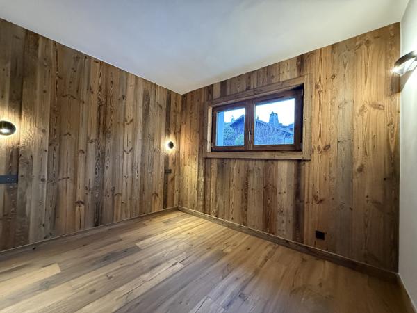 Megève (74120) PROCHE CENTRE - REZ DE JARDIN - CHALET ARCADIA