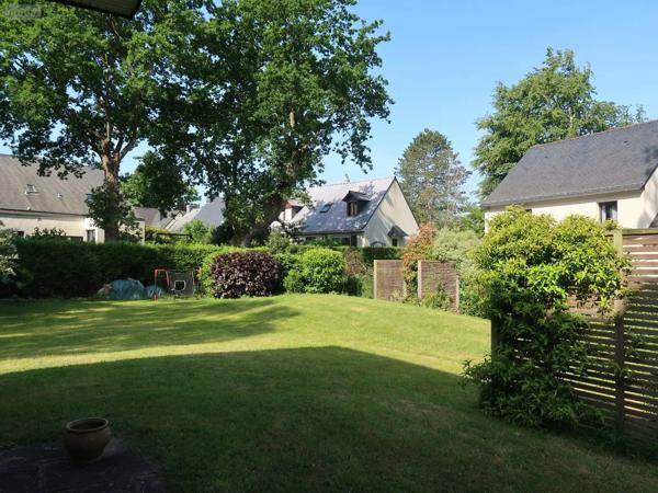 Location - Maison Pacé 35740 6 pièces 150 m 2 3300 m 2