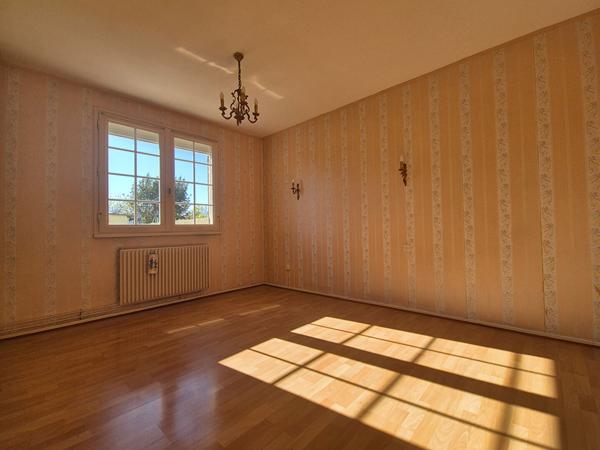 GRADIGNAN - Maison plain pied 5 pièce(s) 115 m²