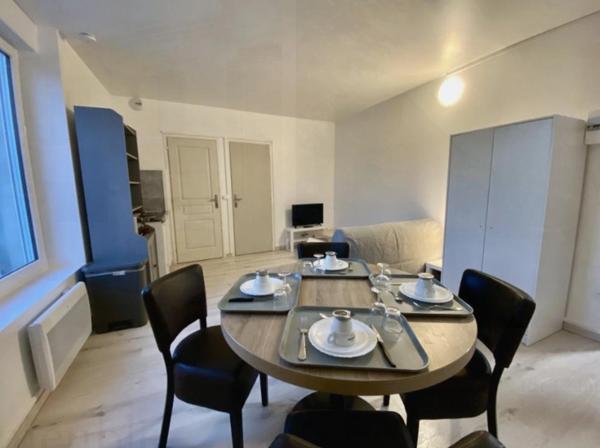 Immeuble à vendre CONFLANS EN JARNISY (54)