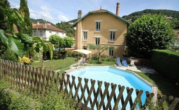 Vente / Ensemble de 2 maisons