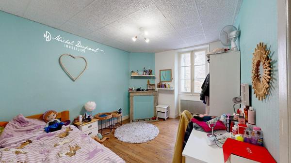 Appartement de 83 m² indépendant avec surface commerciale vitrée