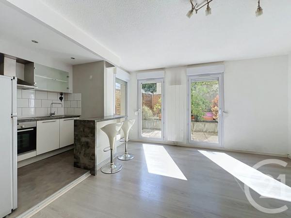 Appartement à vendre  2 pièces - 47 m 2   NANCY  - 54