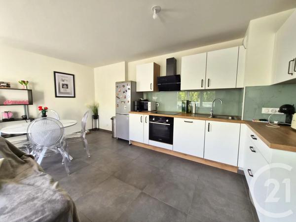 Appartement F3 à vendre  3 pièces - 69,60 m 2   THIONVILLE  - 57