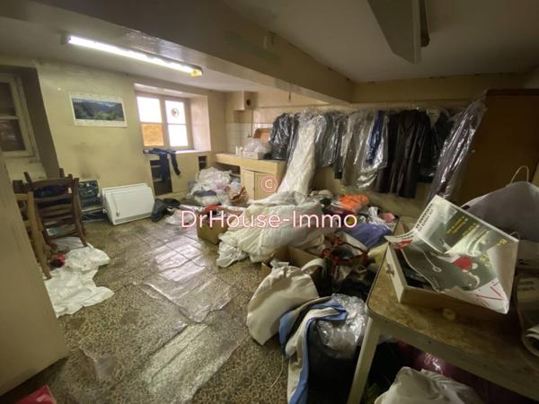 Bien immobilier à vendre 1 pièce de 120 m²
