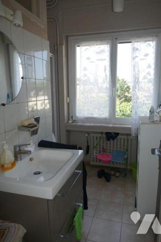 Nîmes, T3 proche des commodités et de la gare centre