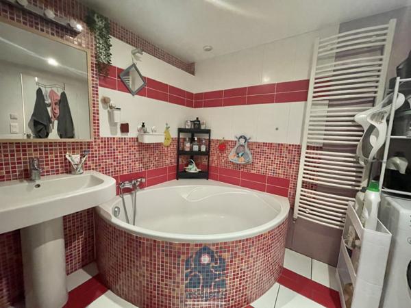 Appartement 5 pièce(s) 3 chambre(s) 105.89 m²