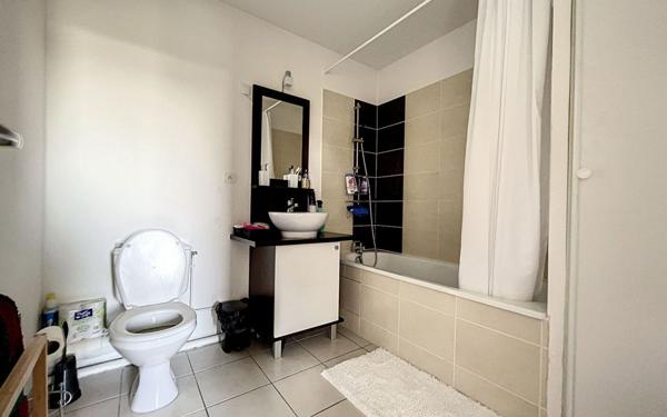 Appartement à louer    2 pièces • 43,44 m2 Montluçon