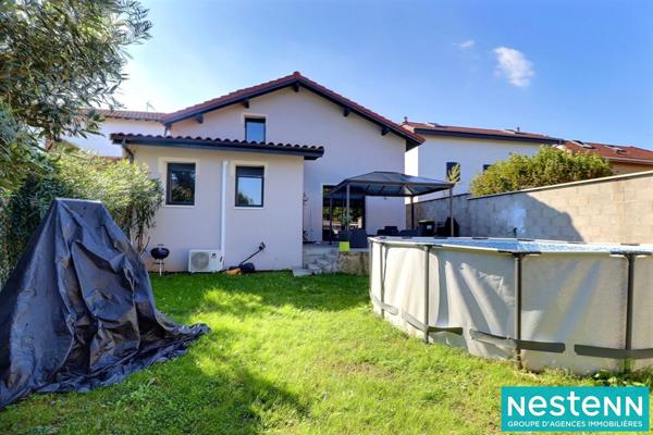 Maison de 140 m2 sur un Terrain de 286m² en plein coeur du centre ville de Décines-Charpieu