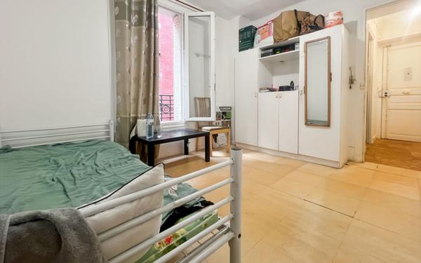 Appartement à vendre    1 pièce • 17 m2 Paris 20
