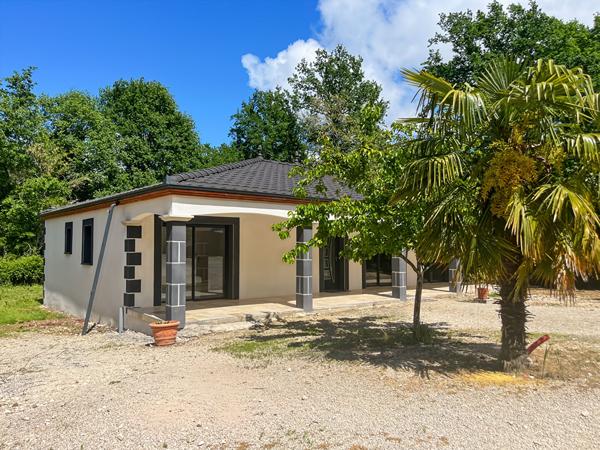 À vendre ? Maison récente de plain-pied dans un environnement calme et verdoyant