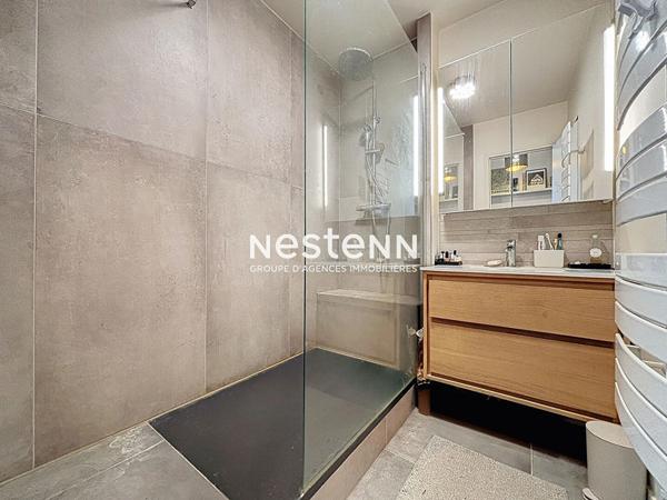 ISSY LES MOULINEAUX - ILE SAINT GERMAIN - Vente Appartement 4 pièces traversant au dernier étage avec balcons