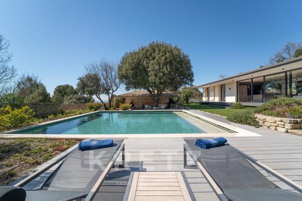-VILLARS- Propriété contemporaine avec vue -Luberon