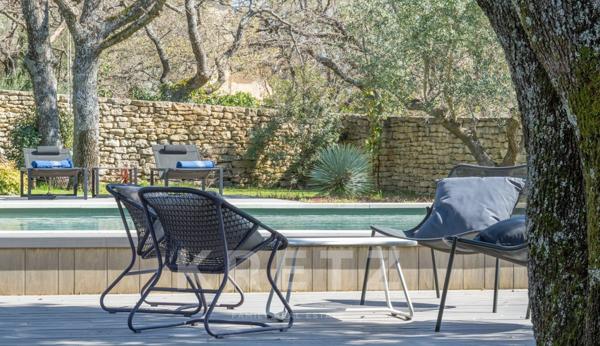 -VILLARS- Propriété contemporaine avec vue -Luberon