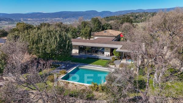 -VILLARS- Propriété contemporaine avec vue -Luberon