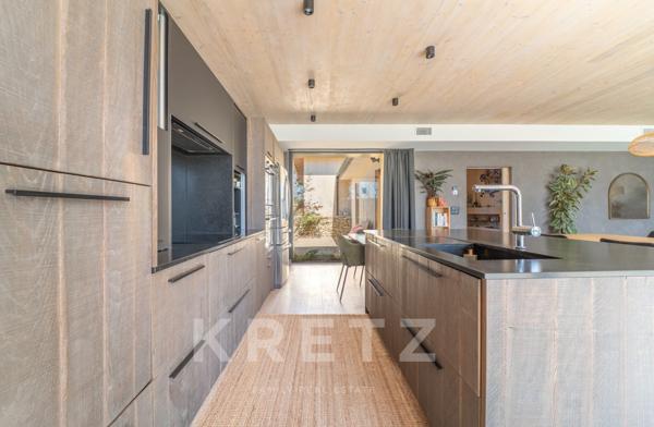 -VILLARS- Propriété contemporaine avec vue -Luberon