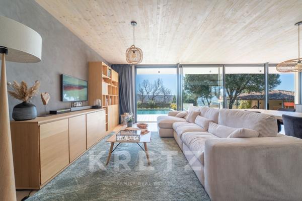 -VILLARS- Propriété contemporaine avec vue -Luberon