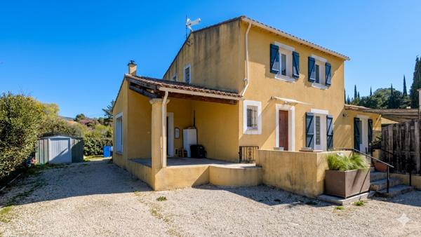 Grande villa 4 chambres jardin piscine