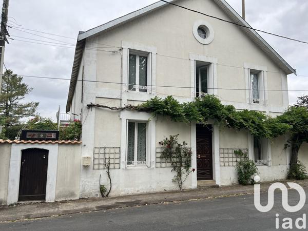 Maison à vendre 13 pièces 315 m² Civray