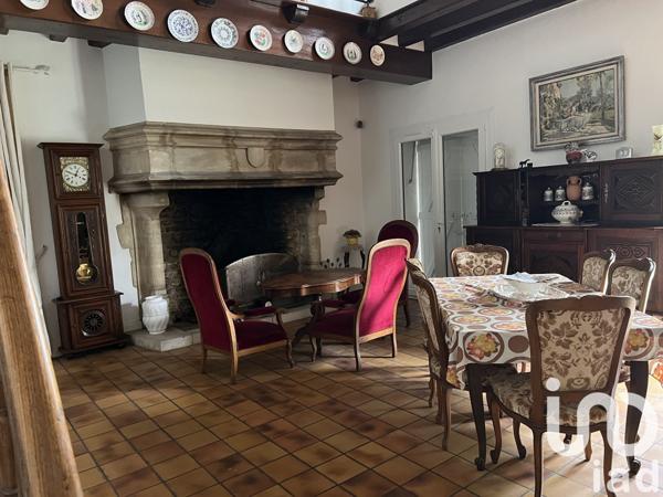 Maison à vendre 13 pièces 315 m² Civray