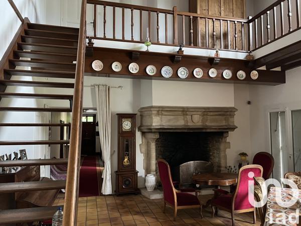 Maison à vendre 13 pièces 315 m² Civray