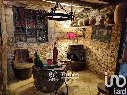 Maison à vendre 13 pièces 315 m² Civray