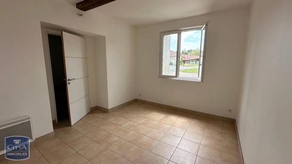 Appartement à louer 2 pièces 42.5m² Vergt (24380)