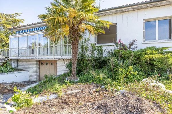 Maison à vendre |  Surgères |  6 pièces | 104 m²