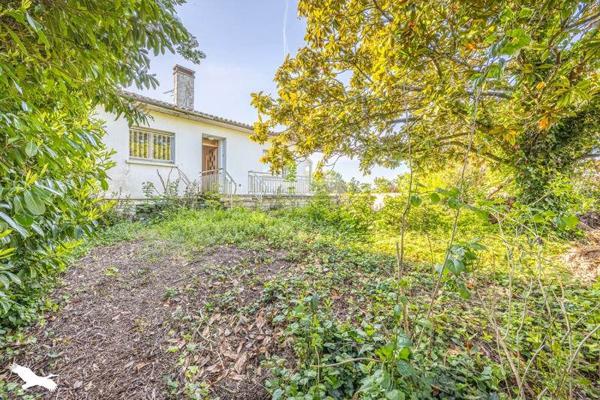 Maison à vendre |  Surgères |  6 pièces | 104 m²