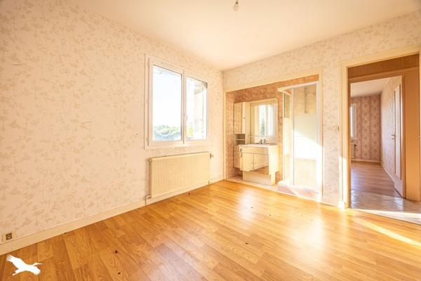 Maison à vendre |  Surgères |  6 pièces | 104 m²