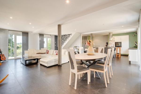 Maison moderne avec jardin à Tomblaine