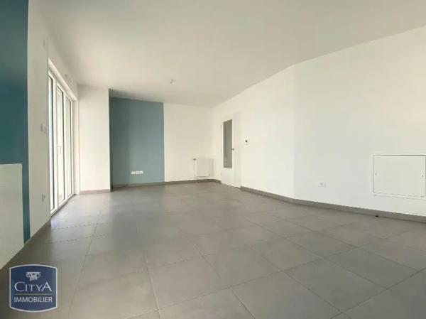 Appartement à louer 4 pièces 93.56m² Nantes (44000)