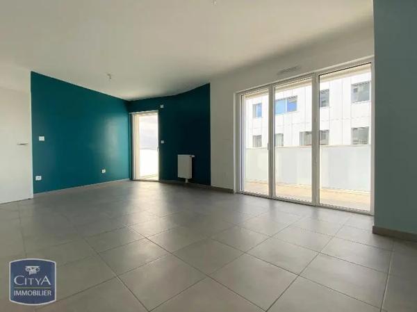 Appartement à louer 4 pièces 93.56m² Nantes (44000)
