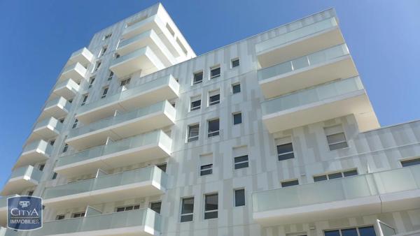 Appartement à louer 4 pièces 93.56m² Nantes (44000)