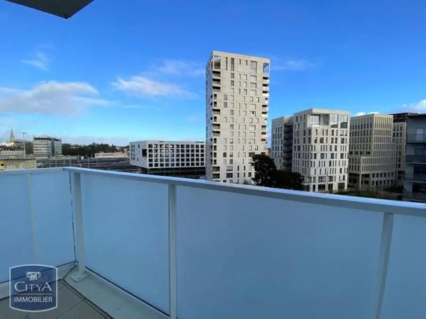Appartement à louer 4 pièces 93.56m² Nantes (44000)