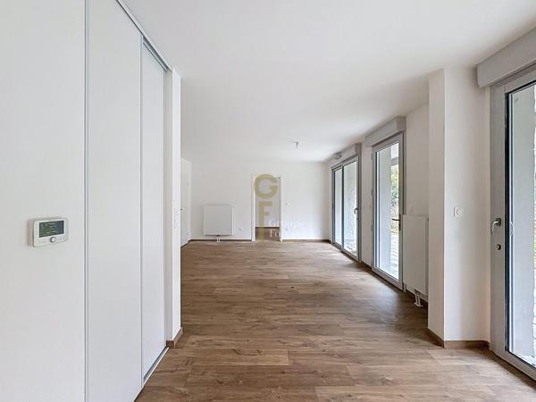 T4 cocon en rez-de-jardin avec terrasse et grand jardin