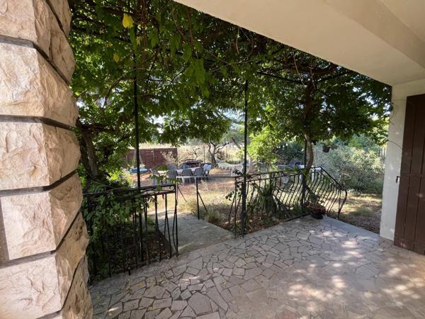 Maison à ROQUEMAURE, 30150 - 4 pièces 93m²