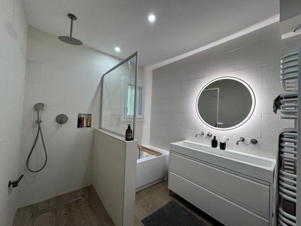 Maison à ROQUEMAURE, 30150 - 4 pièces 93m²