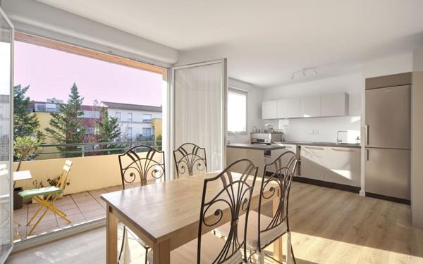 Appartement à vendre    3 pièces • 65,67 m2 Toulouse