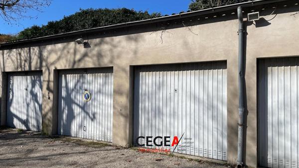Appartement 93.20 m2, 3 chambres, plein centre - ...
