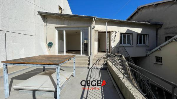 Appartement 93.20 m2, 3 chambres, plein centre - ...