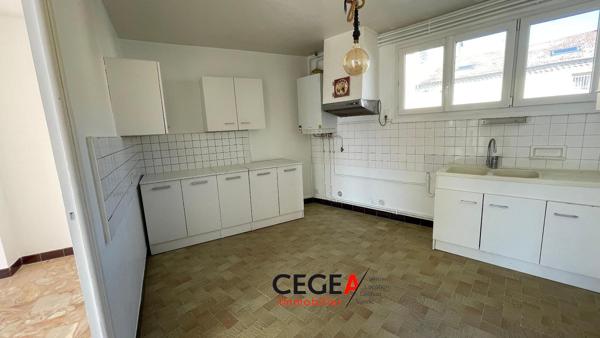 Appartement 93.20 m2, 3 chambres, plein centre - ...