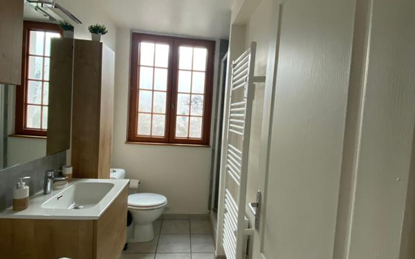 Appartement à louer    4 pièces • 59,45 m2 Auxerre