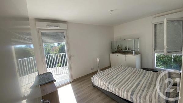 Appartement à vendre  3 pièces - 68,66 m 2   MERIGNAC  - 33