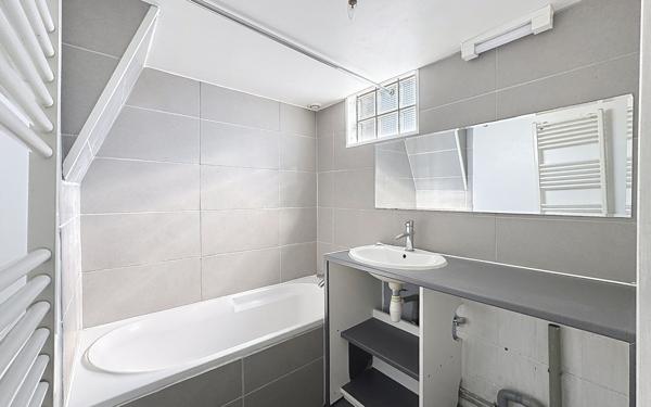 Appartement à vendre    2 pièces •  La Rochelle